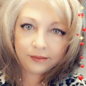 Meet your Posher, Sybil